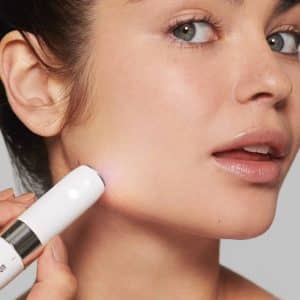 Braun Face Mini Hair Remover FS1000 with Smartlight ? Electric Facial Hair Remover for Women